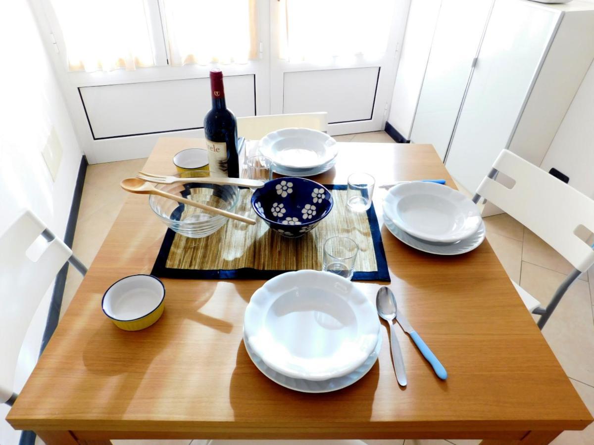 L'Angolino Di Mare! 레반토 외부 사진
